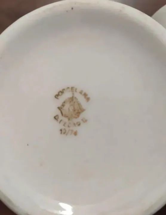 Canecas de porcelana antigas  - Foto 4
