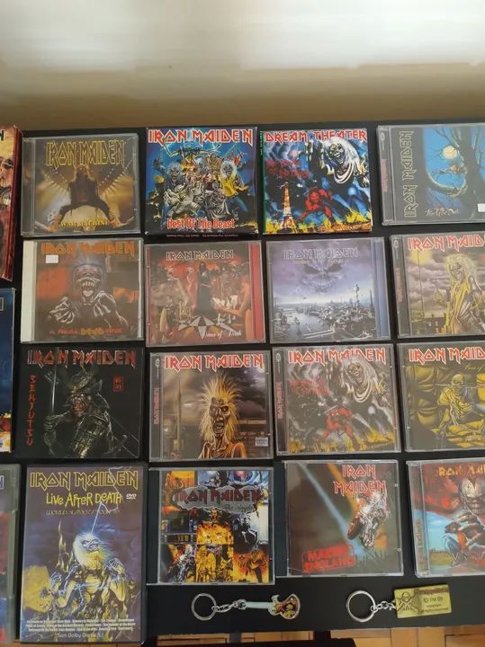 Iron Maiden coleção de cds e dvds e chaveiro  - Foto 5