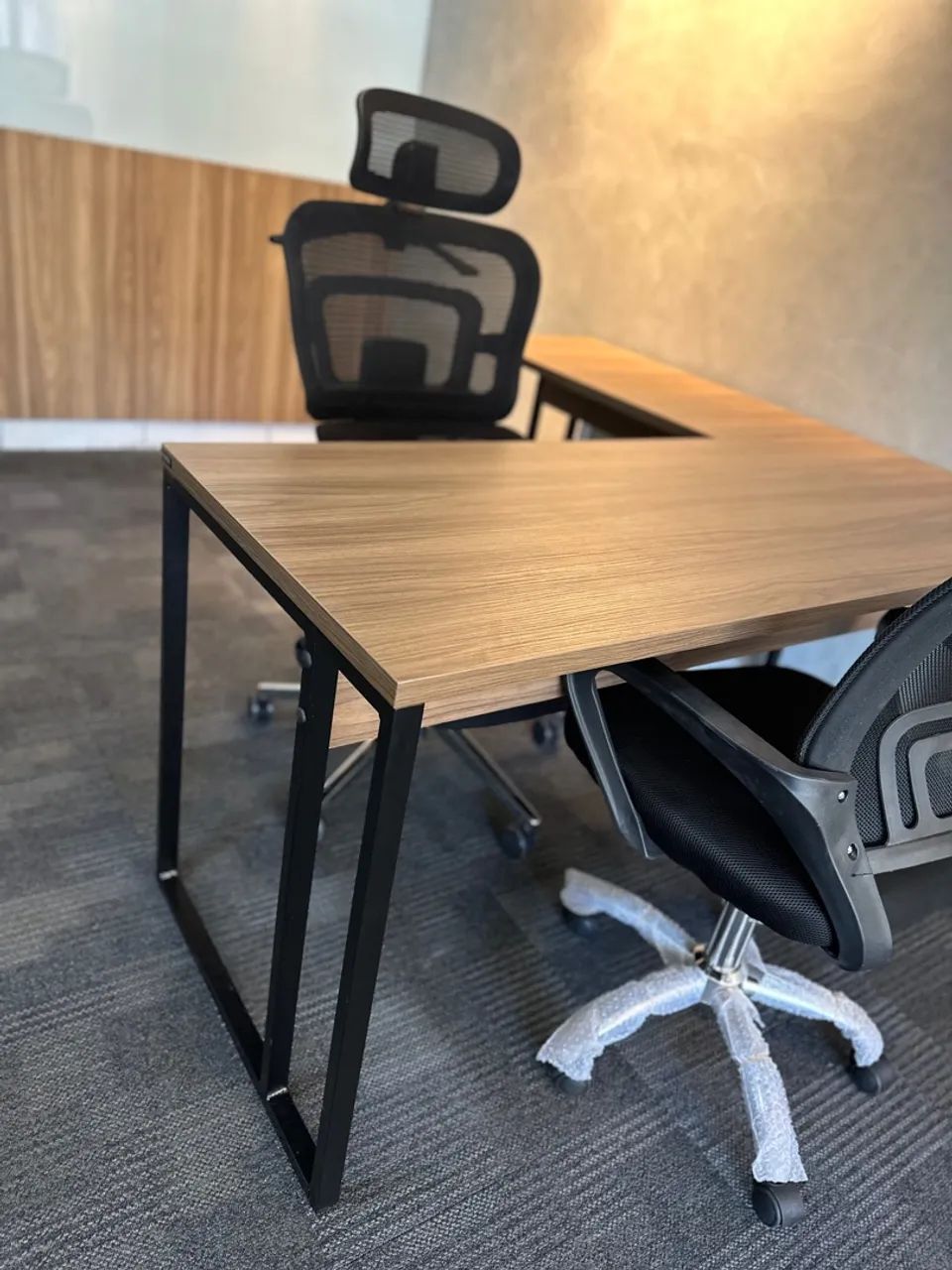 Mesa em L 1.50x1.50 para Escritório - Foto 2