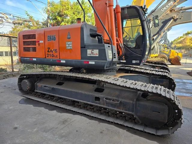 ESCAVADEIRA HITACHI ZX210 | ANO 2014  - Foto 5