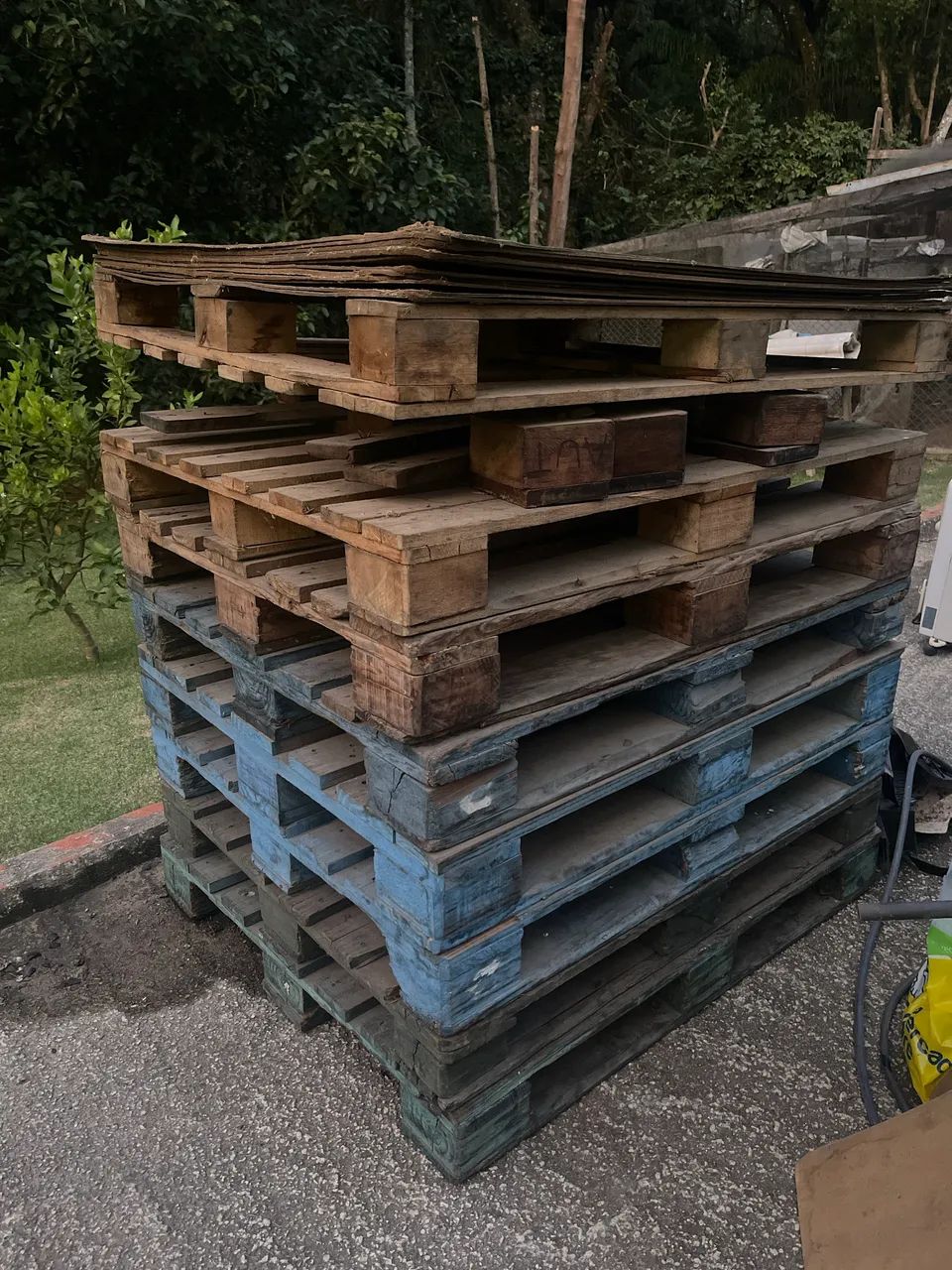 Pallets for Donation64861352125953120