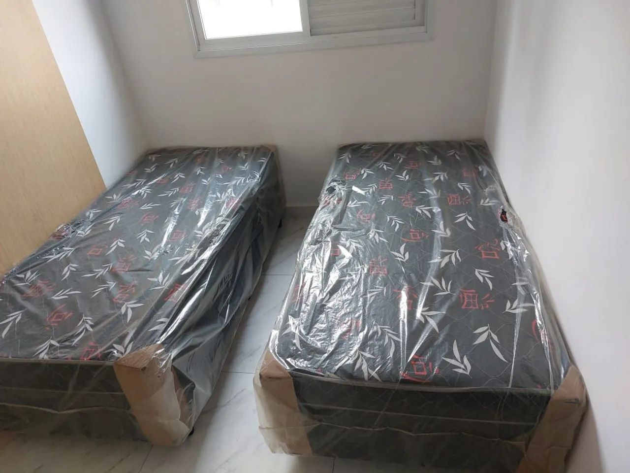 CAMA BOX CONJUGADA SOLTEIRO E CASAL