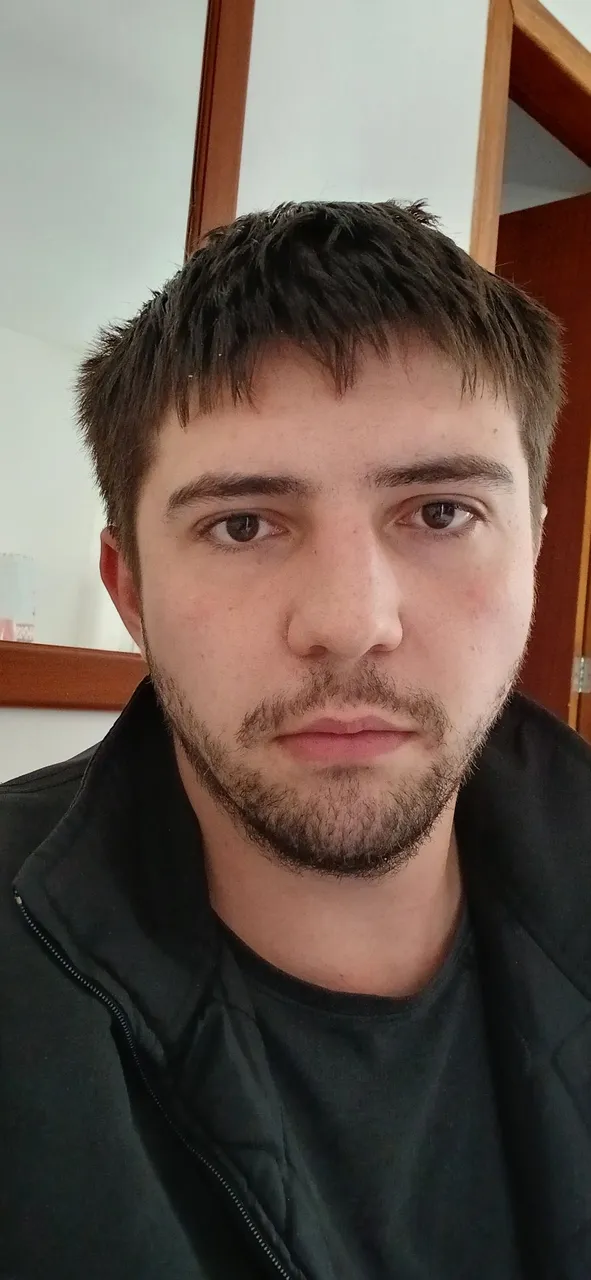 Faço freelance