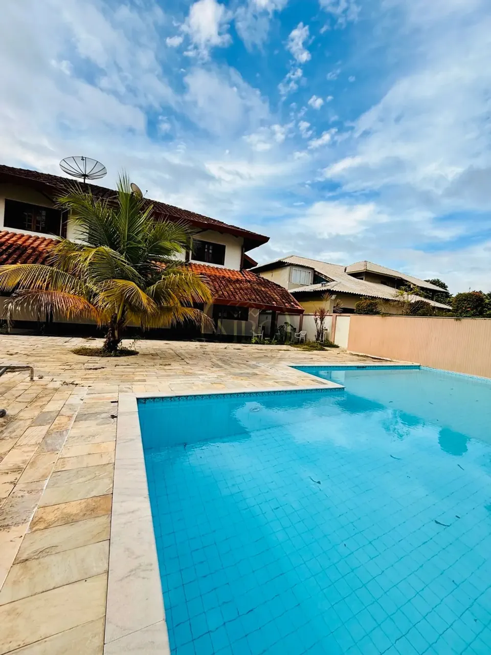 JARDIM DAS AMÉRICAS, CASA COM GRANDE POTENCIAL DE INVESTIMENTO