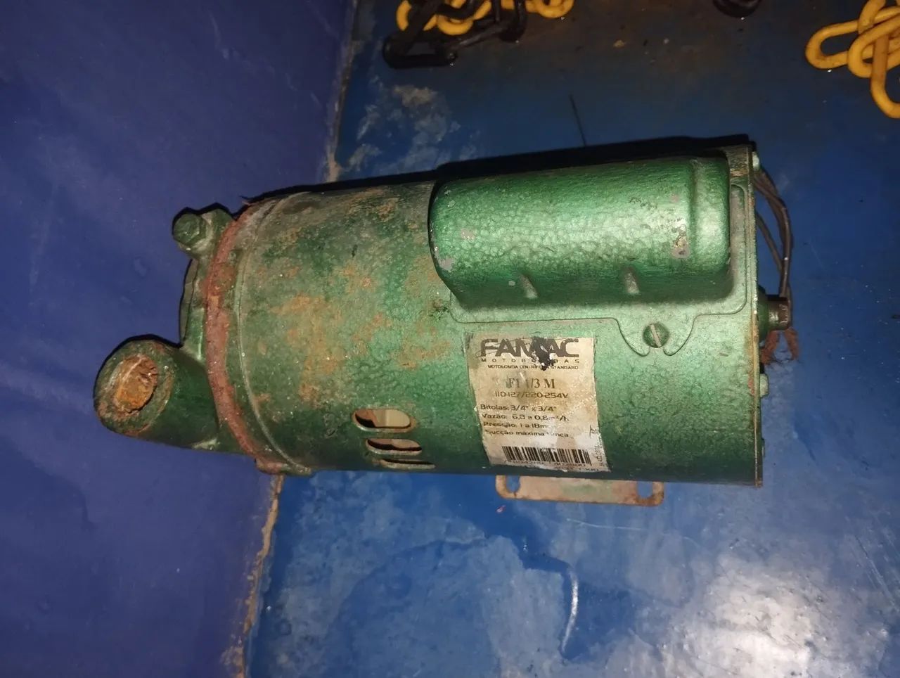 Bomba d'água FAMAC F11/3M 110-127/220-254V