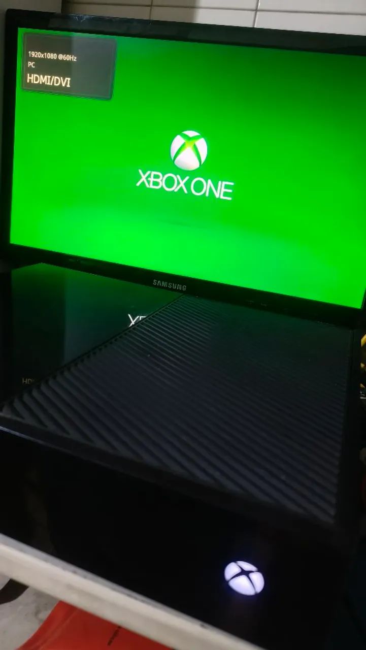 Xbox one fat 500Gb