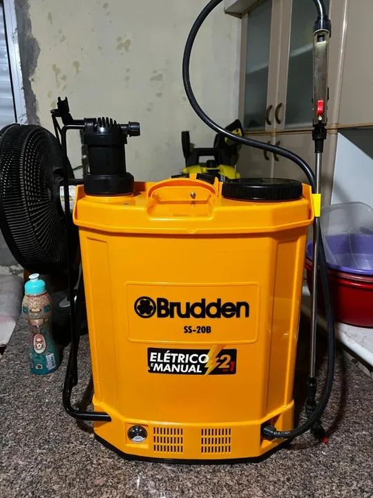 Pulverizador Costal SS20B 20L Manual e Elétrico a Bateria - Brudden - Foto 2