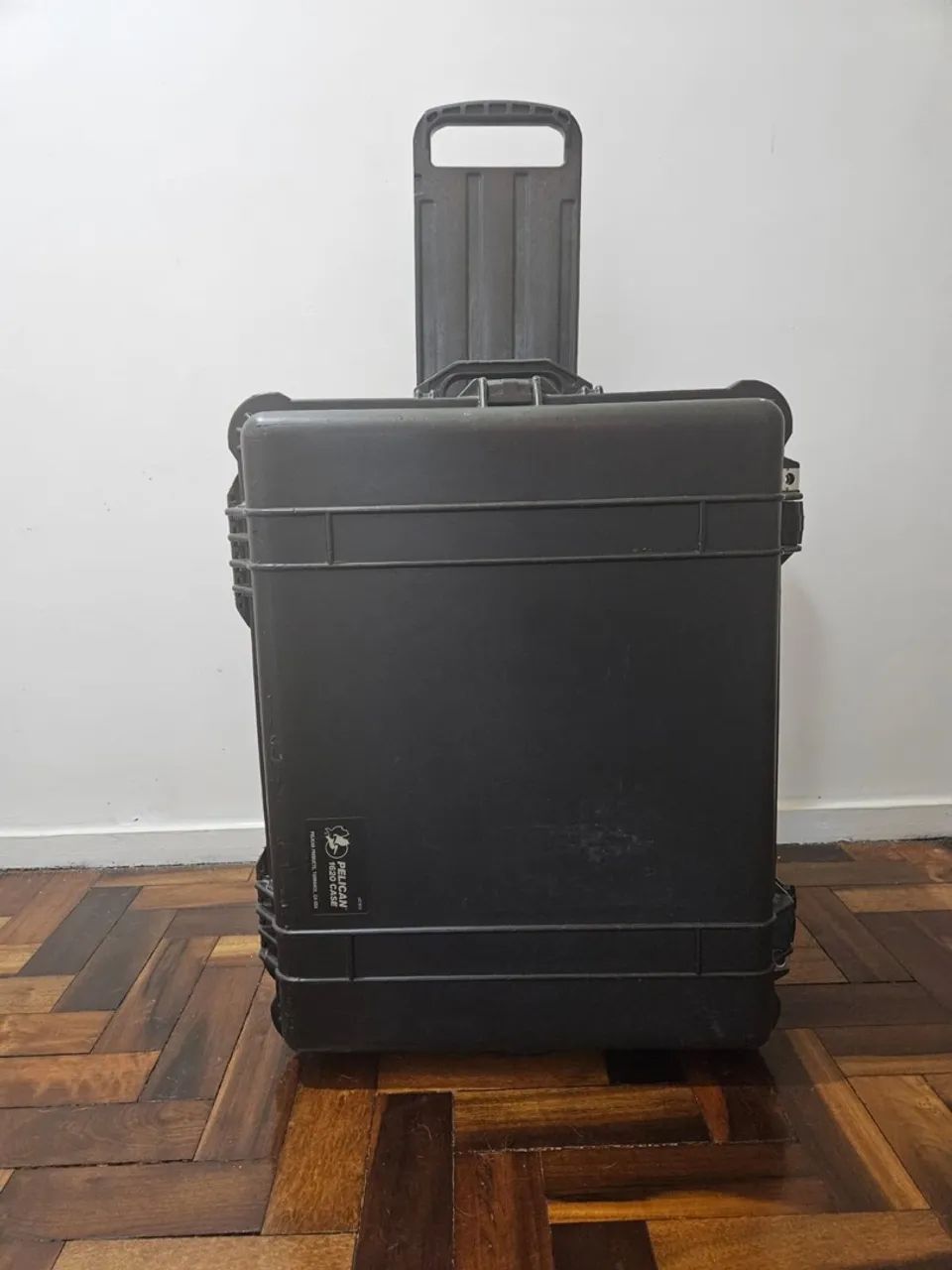 Maleta Case com Rodas Pelican 1620