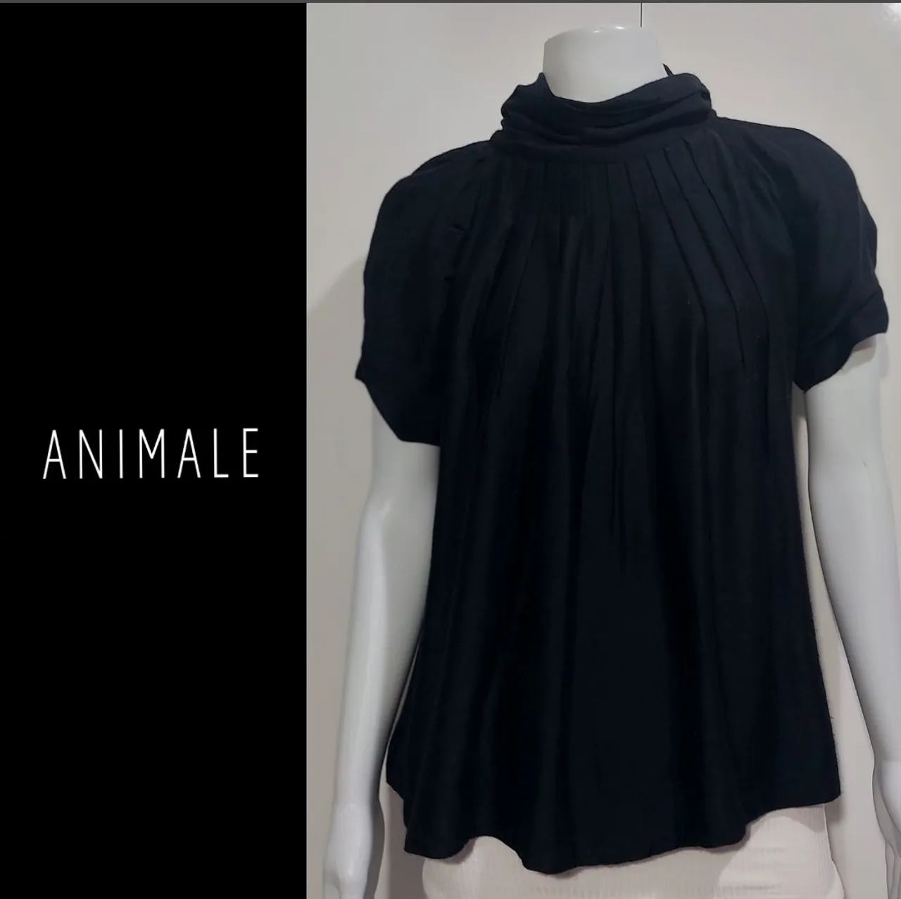  ANIMALE  blusa Preta com Gola Alta