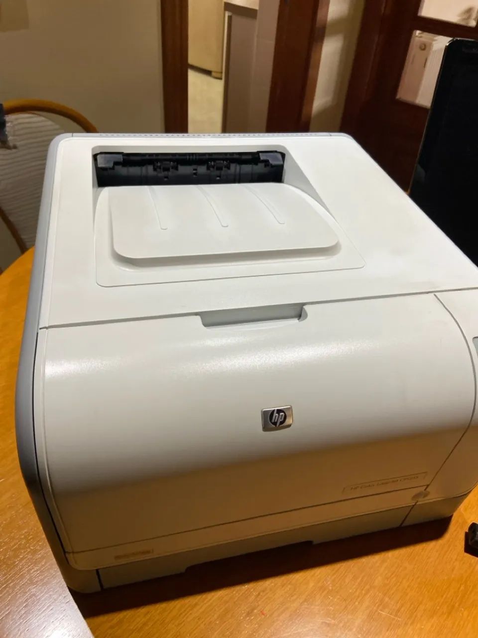 Impressora HP Color LaserJet CP1215 - Foto 2