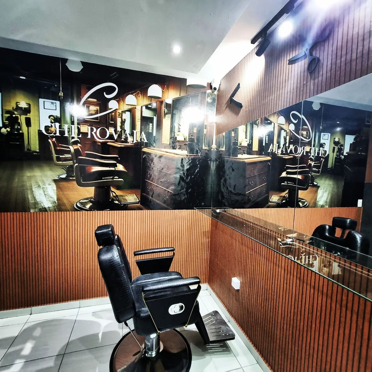 Barbearia estamos contratando