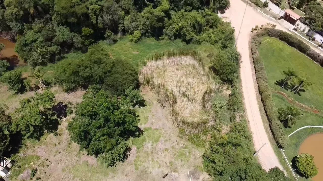 Terreno de 1000m² em São Roque  Seu Refúgio na Natureza com Estrutura Completa! - Foto 9