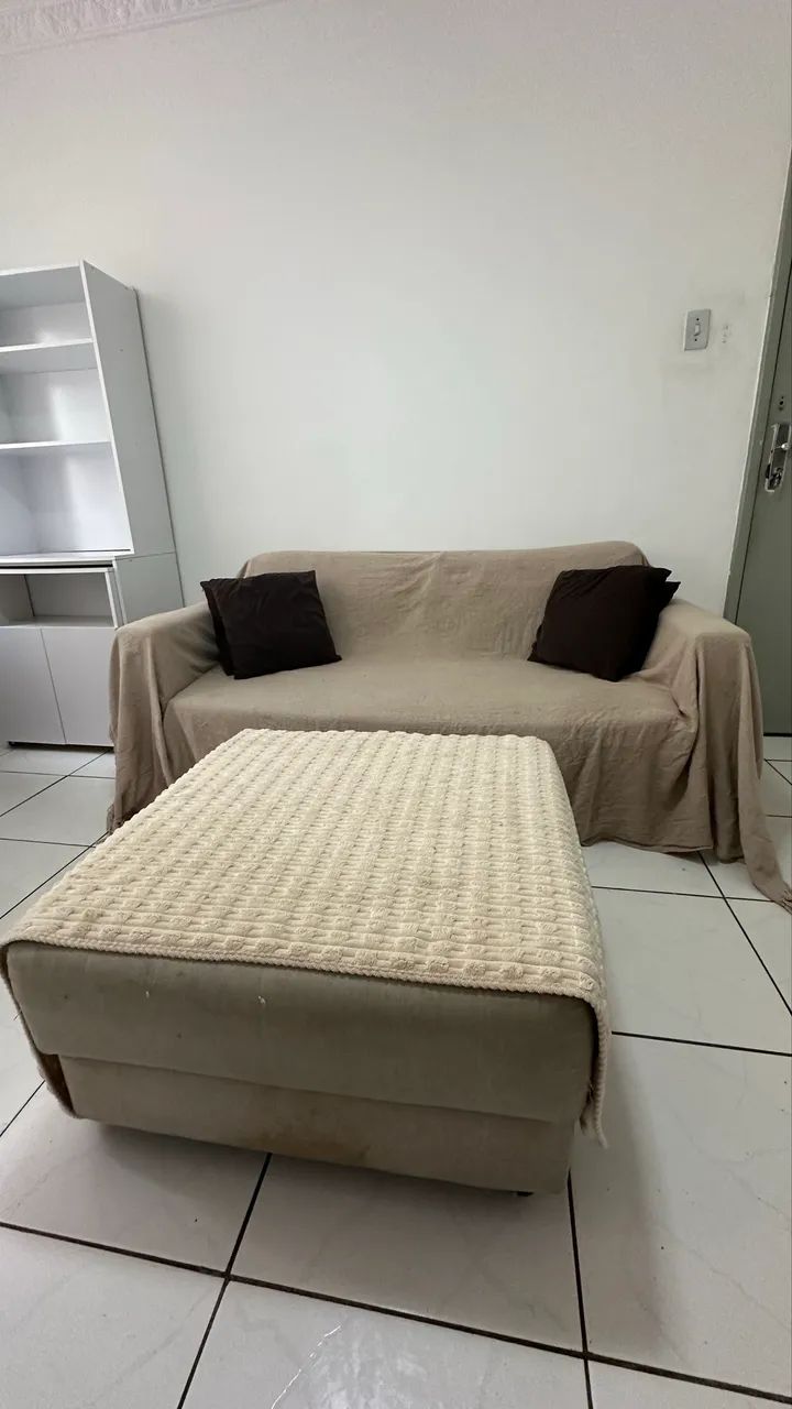 Sofá Sala com Puff Banqueta para os pés  - Foto 2