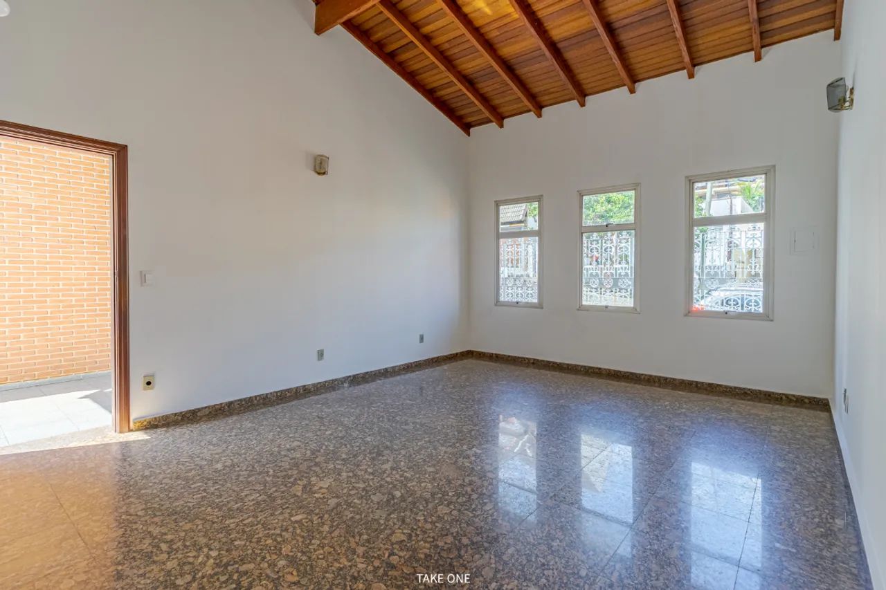 Casa para venda em Vila Mutton com 3 quartos, sendo 1 suíte, 222m² - Foto 2