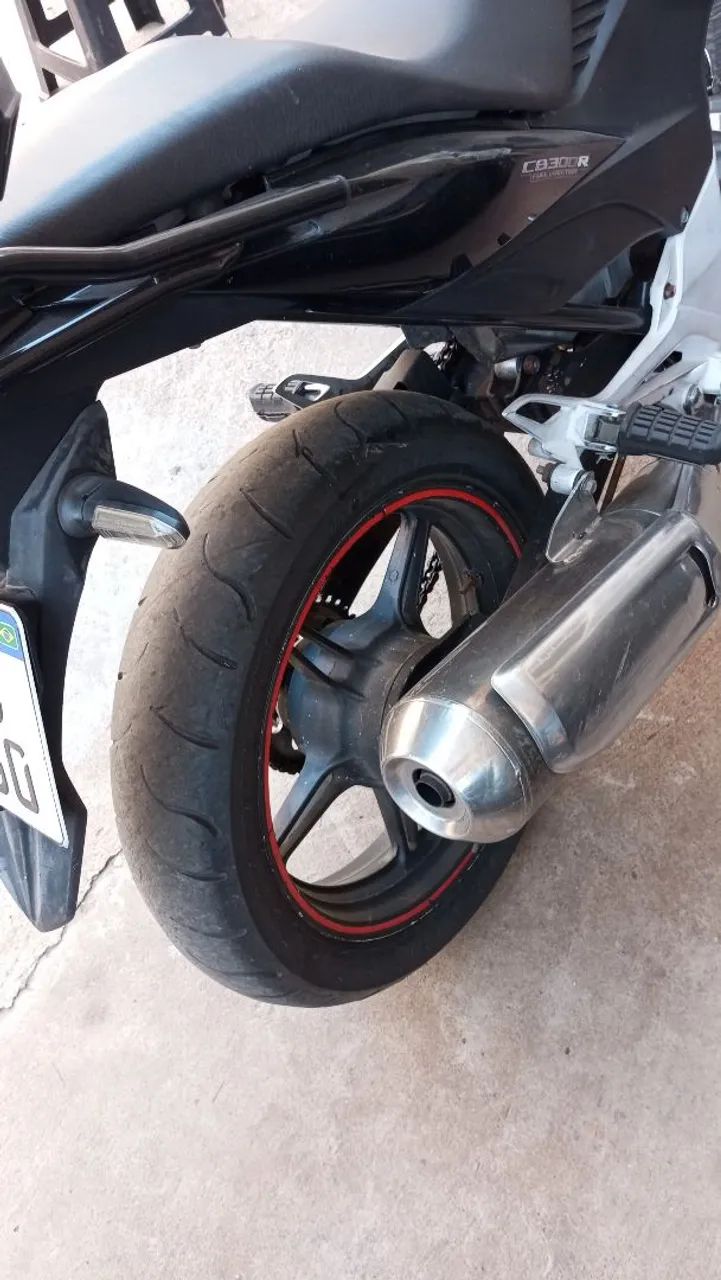 MOTO CB300 - Foto 4