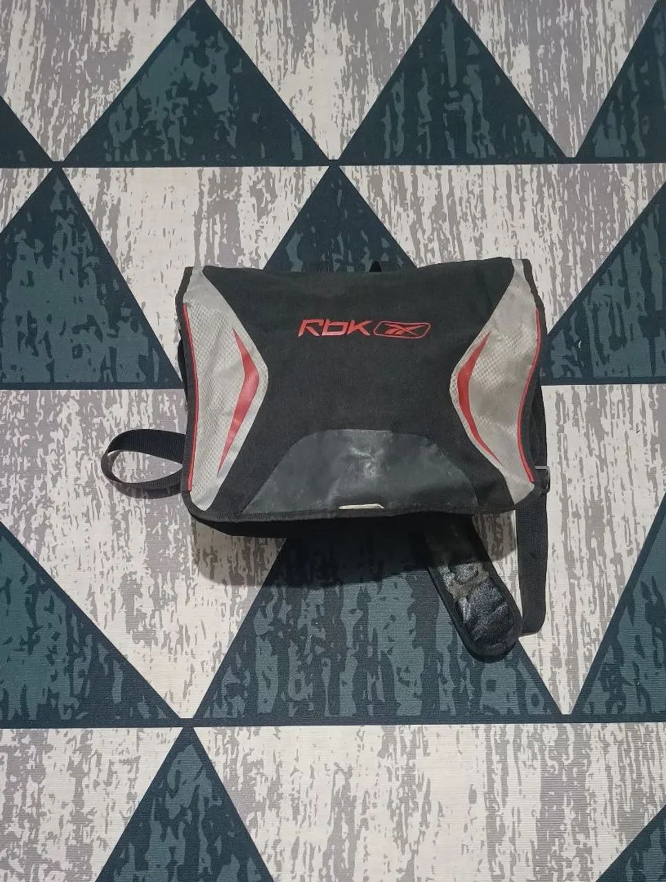 Bolsa Reebok retrô  - Foto 5