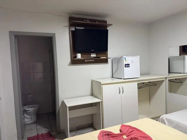 VENDO OU TROCO HOTEL POR IMOVEIS EM TOLEDO PR - Foto 4