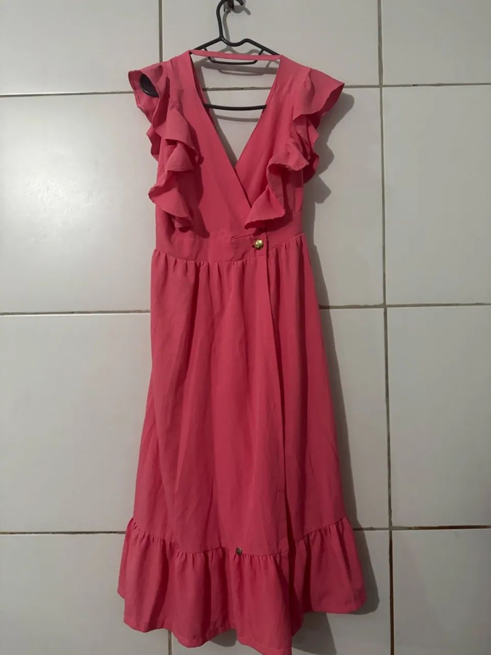 Vendo Macacão, Vestido e Saia - Foto 2