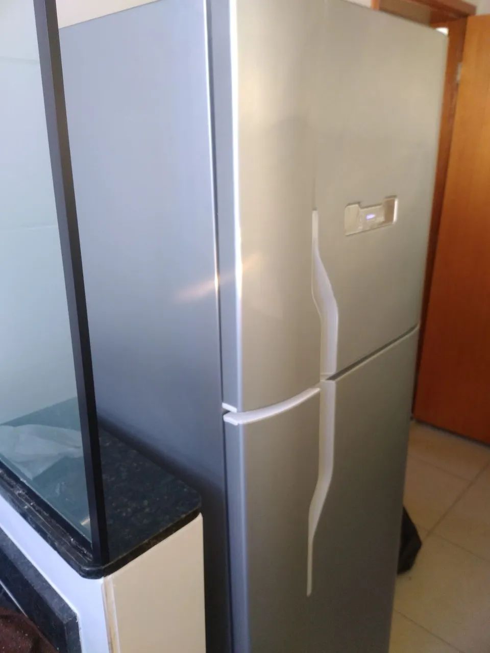 Plotagem geladeira  - Foto 2