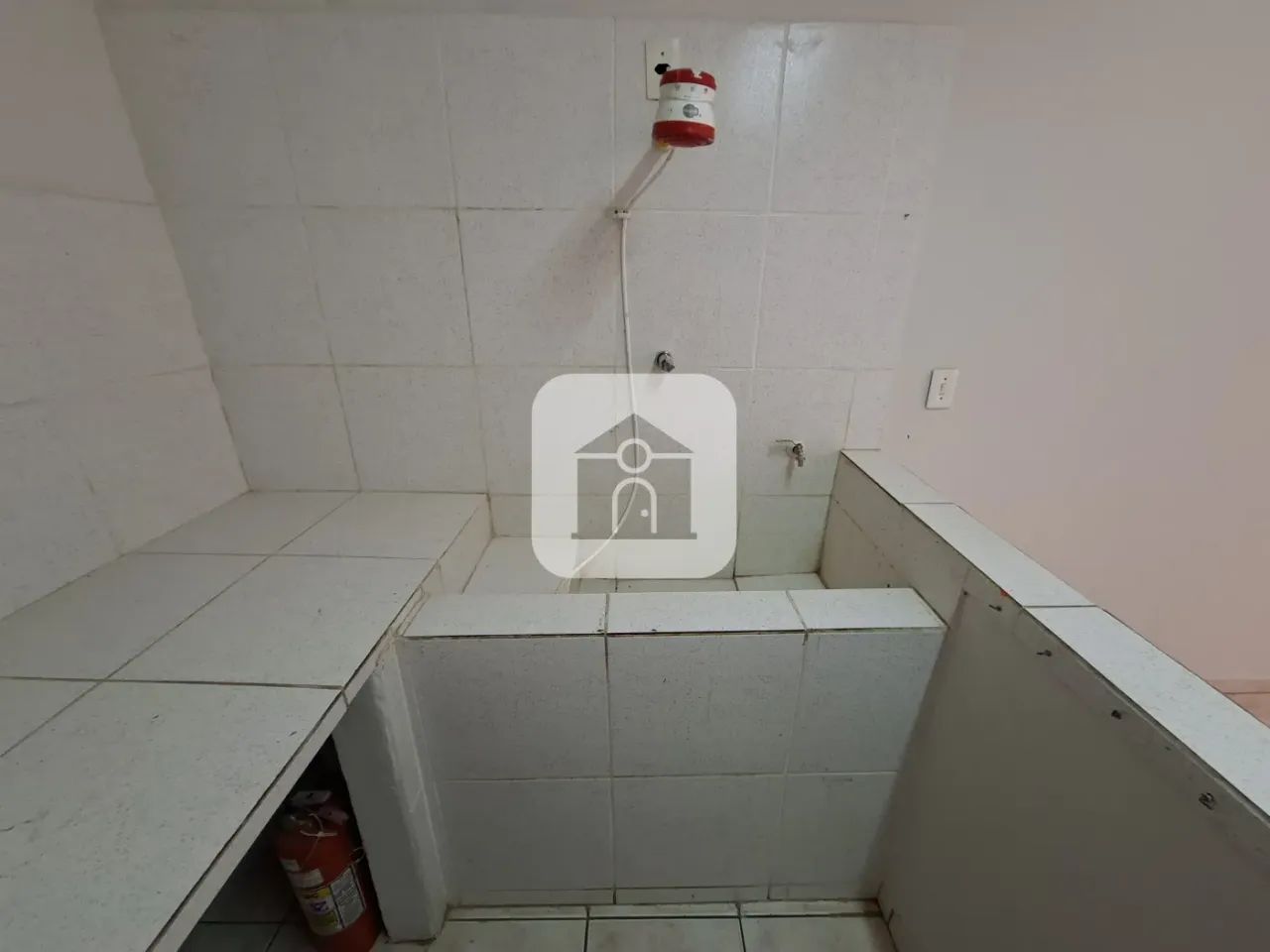 Casa comercial para locação no bairro Presidente Roosevelt - Foto 5