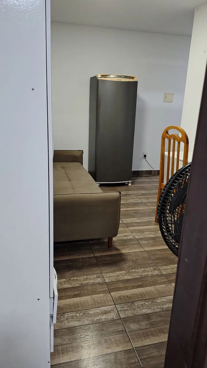 Alugo ótima kitnet mobiliada em Goiabeiras