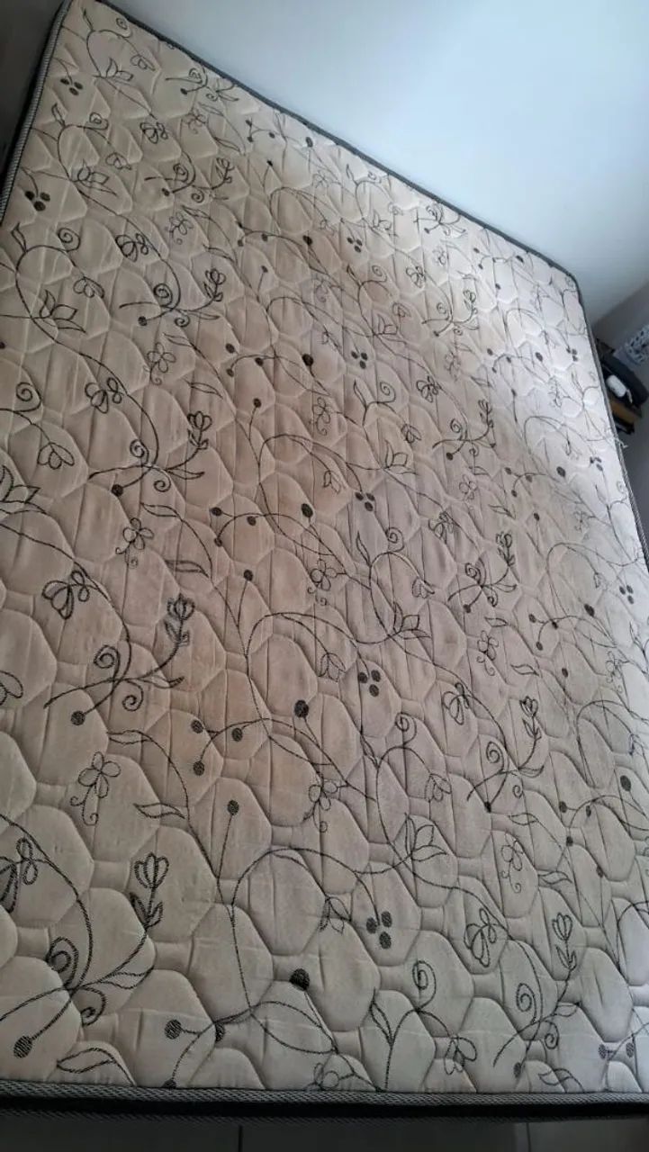 Cama box + Colchão Ortobom 