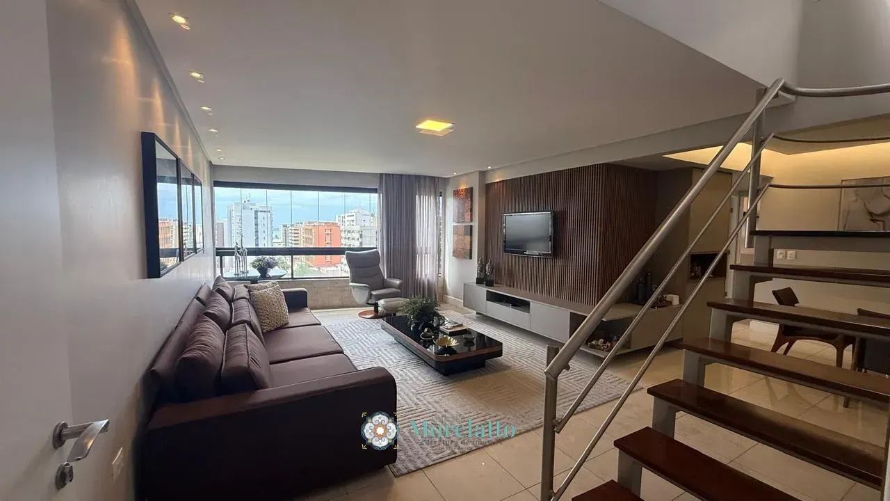 Cobertura na Ponta Verde com 255m2.