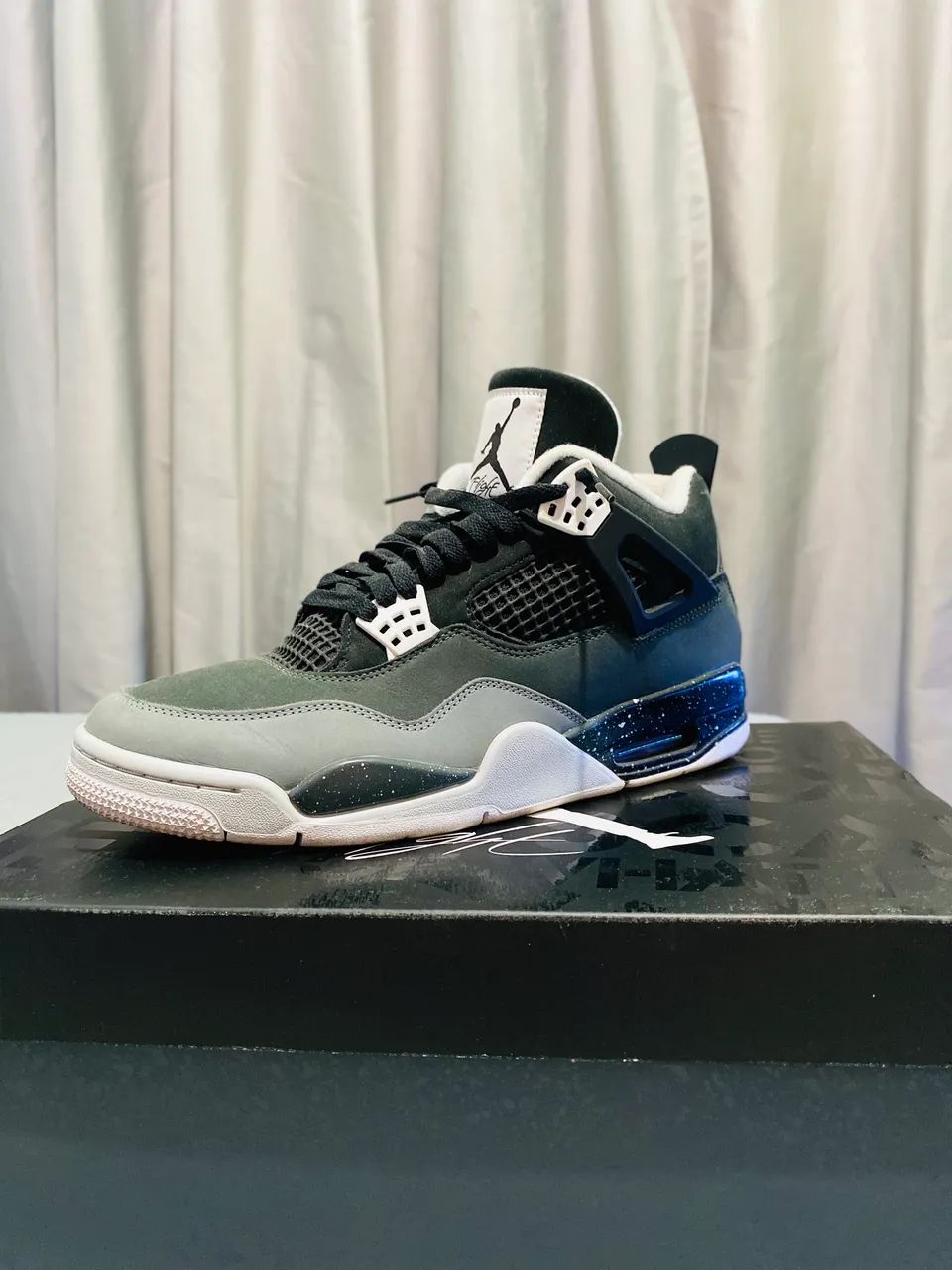Air Jordan 4 - Foto 3