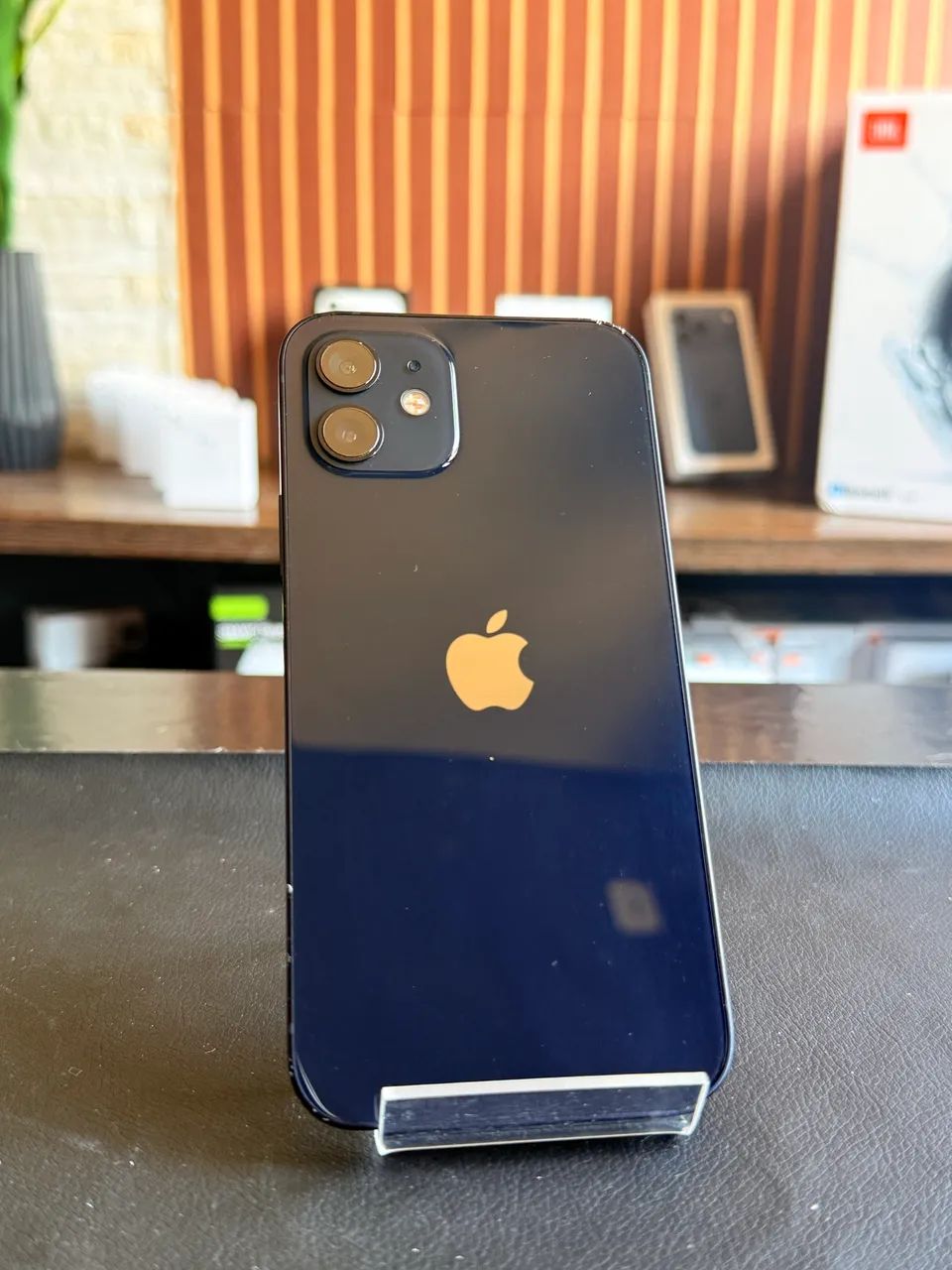 iPhone 12  - Foto 2