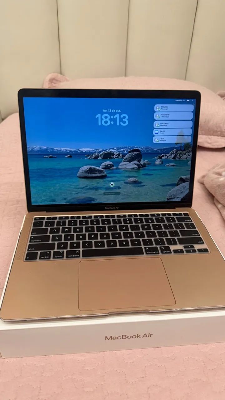 MACBOOK M1 2020