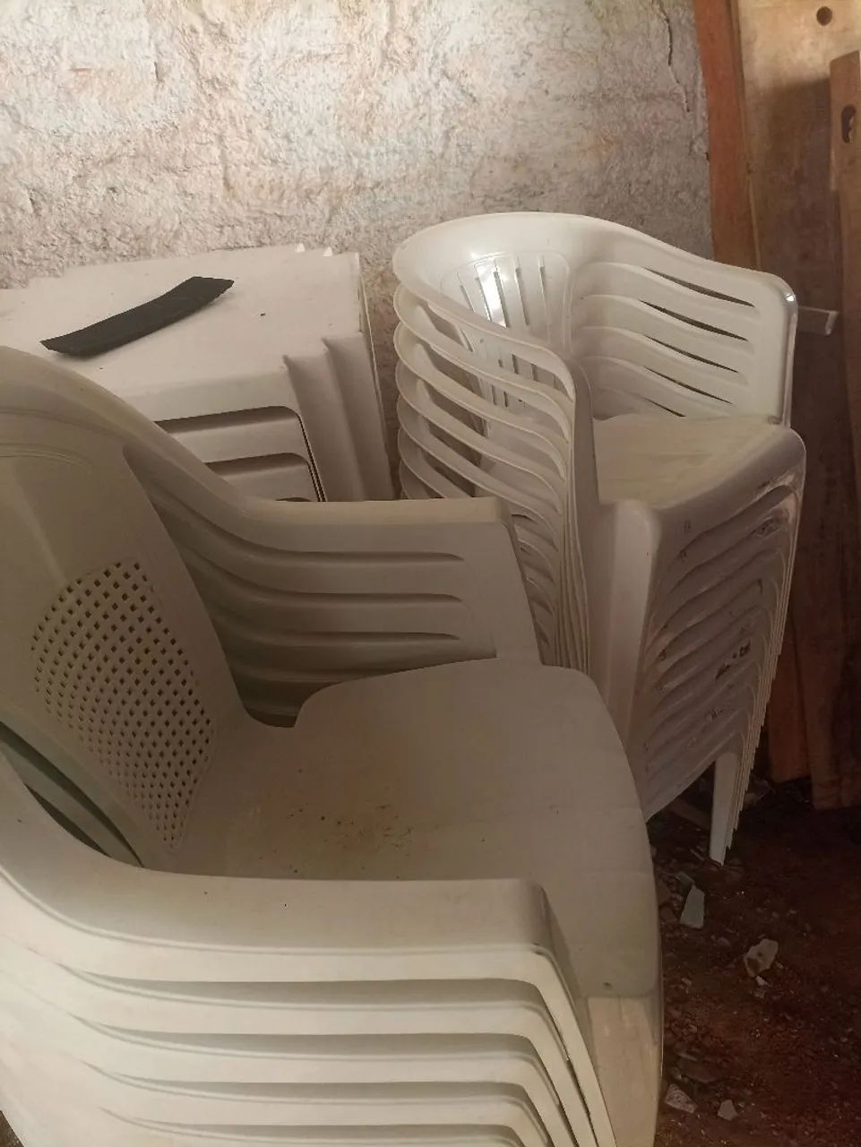 Mesas e cadeiras - Foto 2