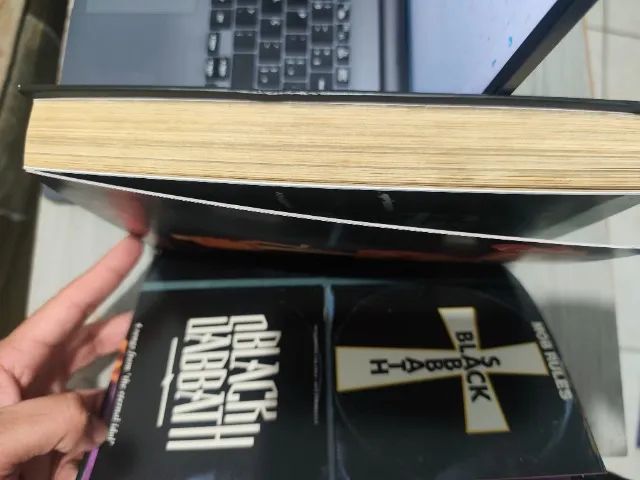 Livro - Black Sabbath - A História Completa - Foto 3