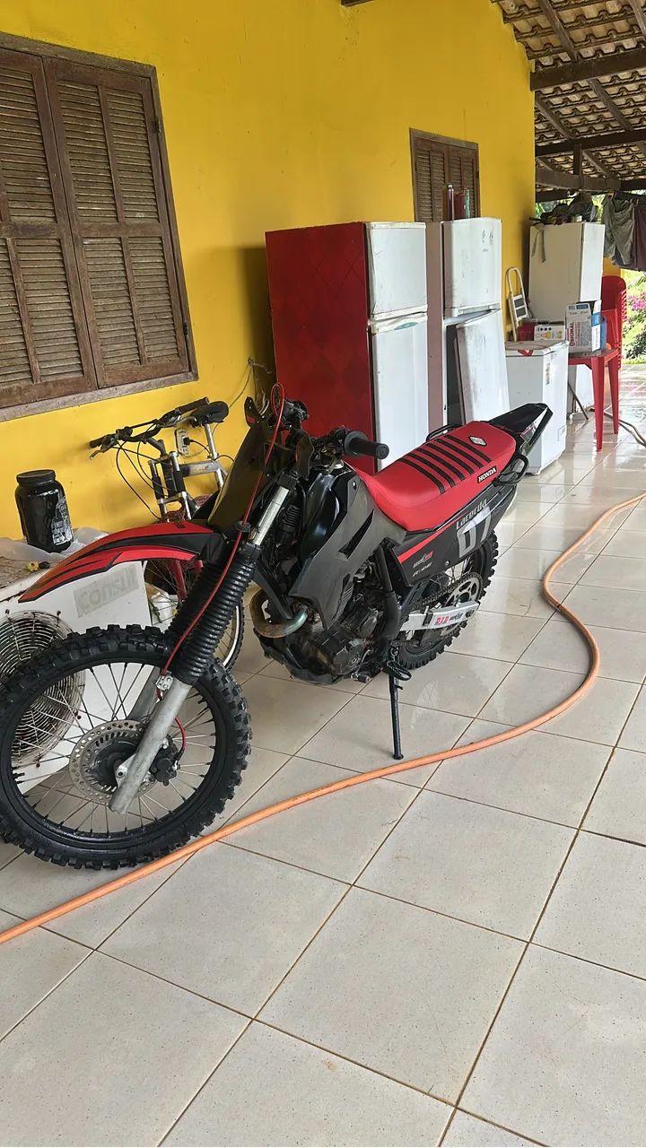 Tornado 300 - Foto 4