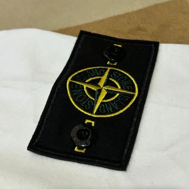 camiseta stone island - Foto 3