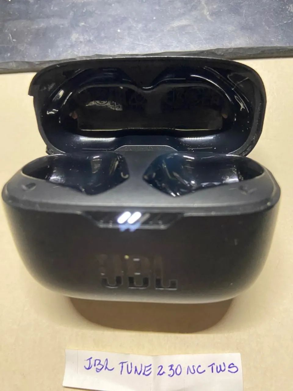Case de Carregamento JBL Tws Mod. Tune 230 NC - Foto 2