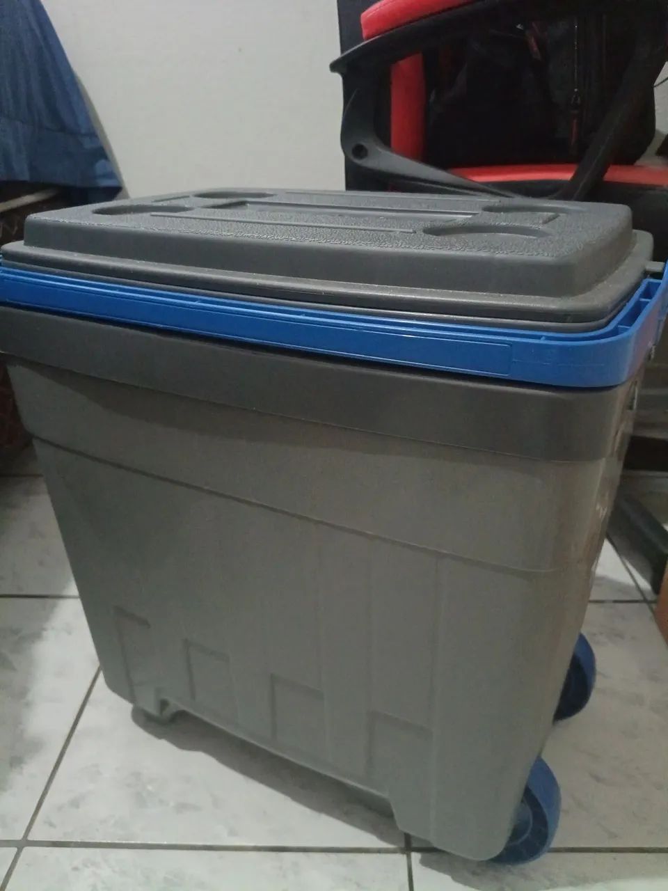 Cooler PopStar 34L com Rodas e Alça - Excelente Estado