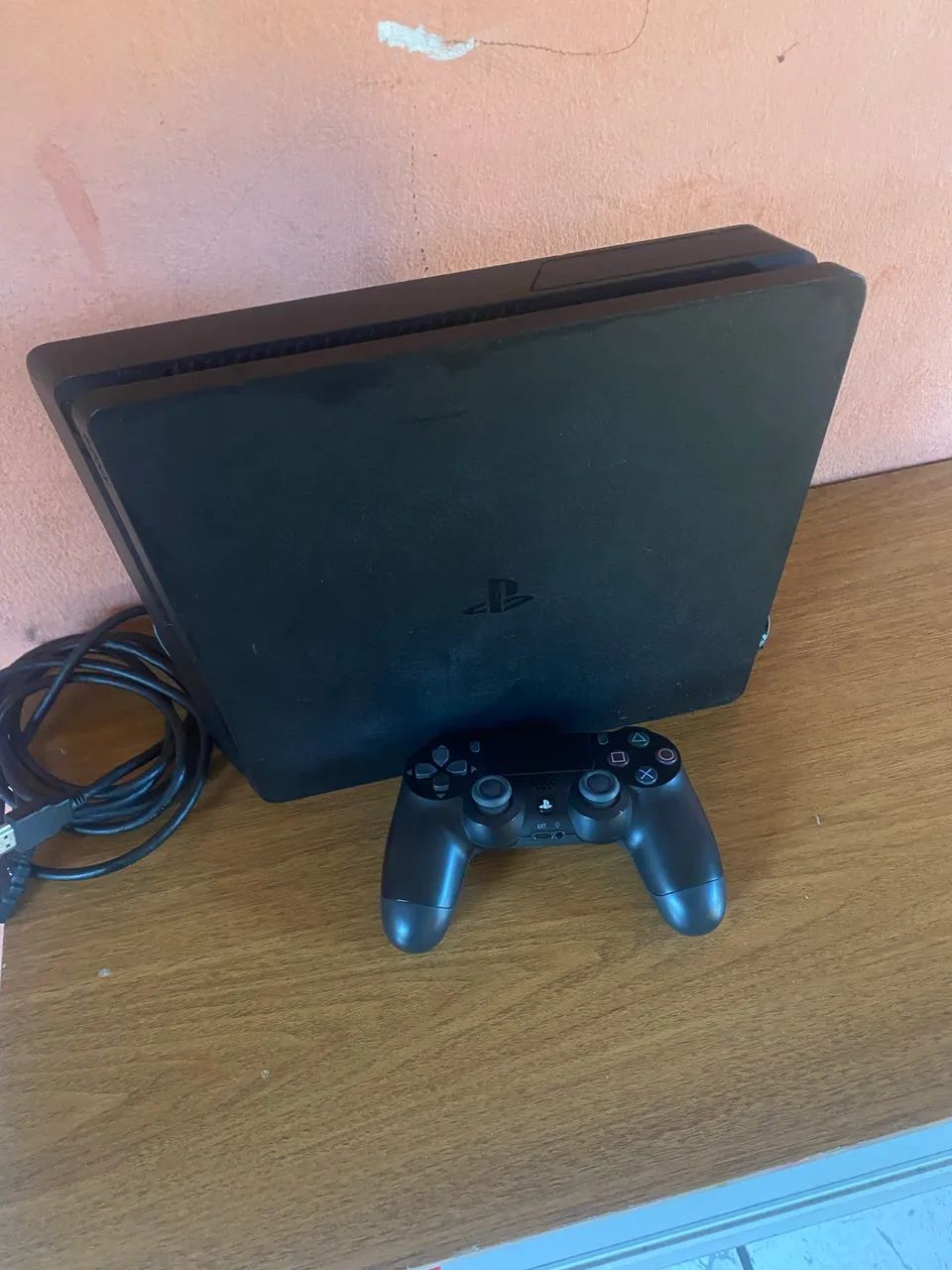 Ps4 slim