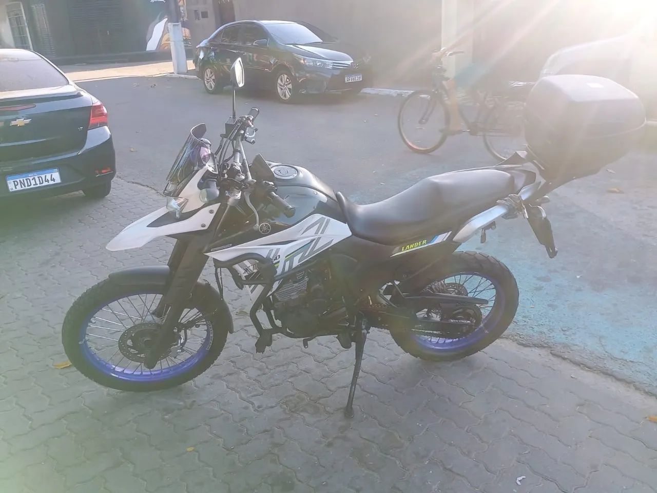 Lander 250, ano 2019/2020 - Foto 4