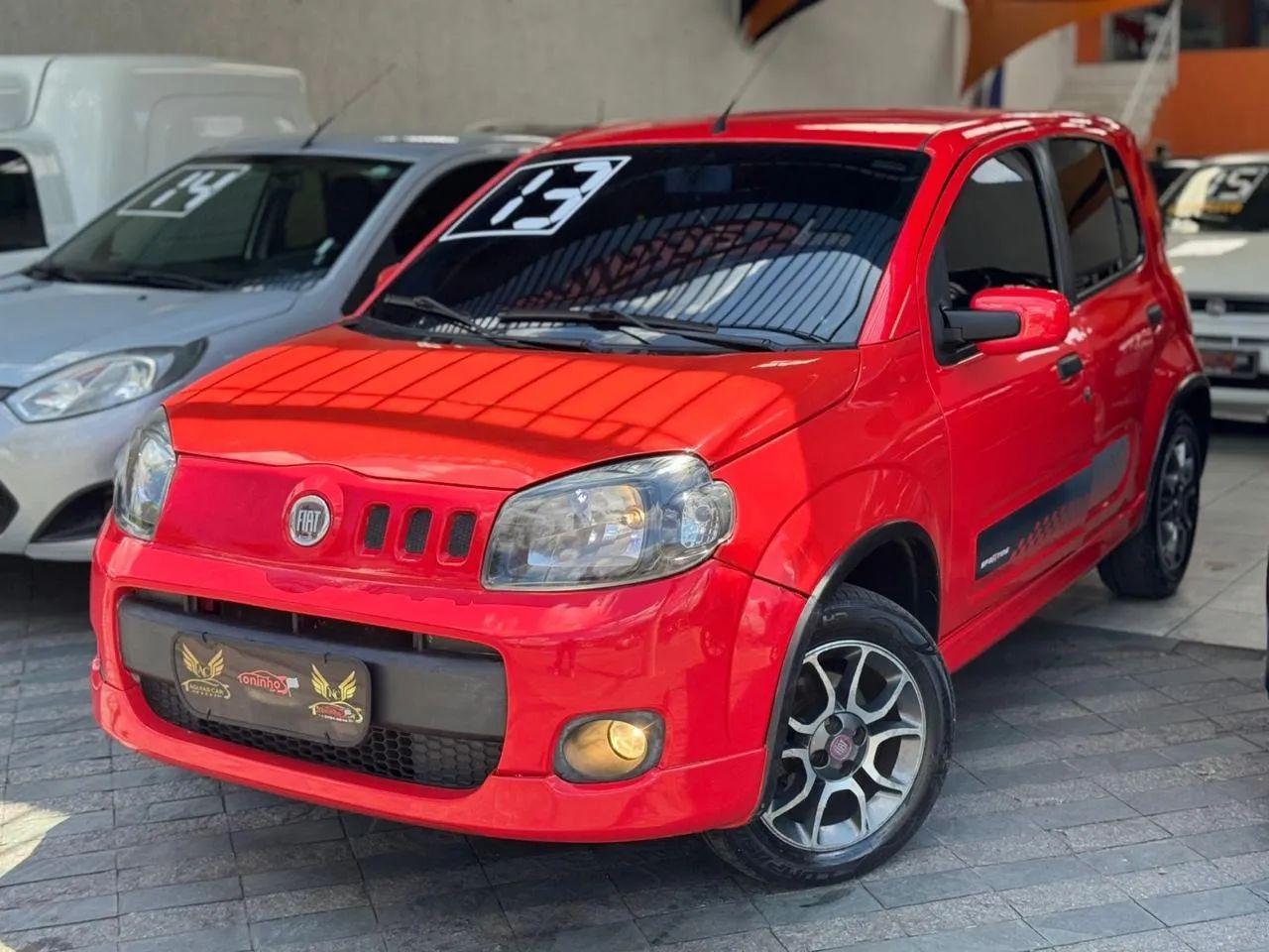 Fiat Uno Sporting 1.4 EVO Fire Flex 8V 4P 2013 - Foto 3