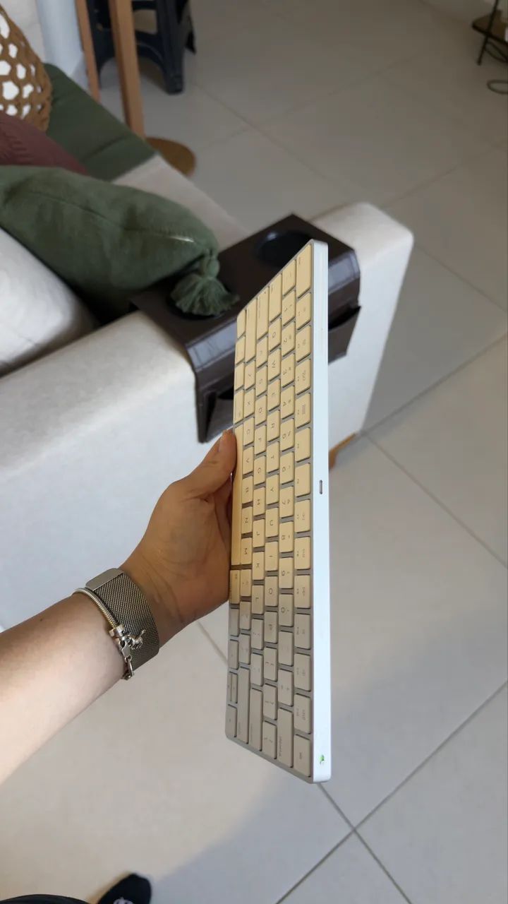 Teclado Apple Magic Keyboard ? modelo A1644