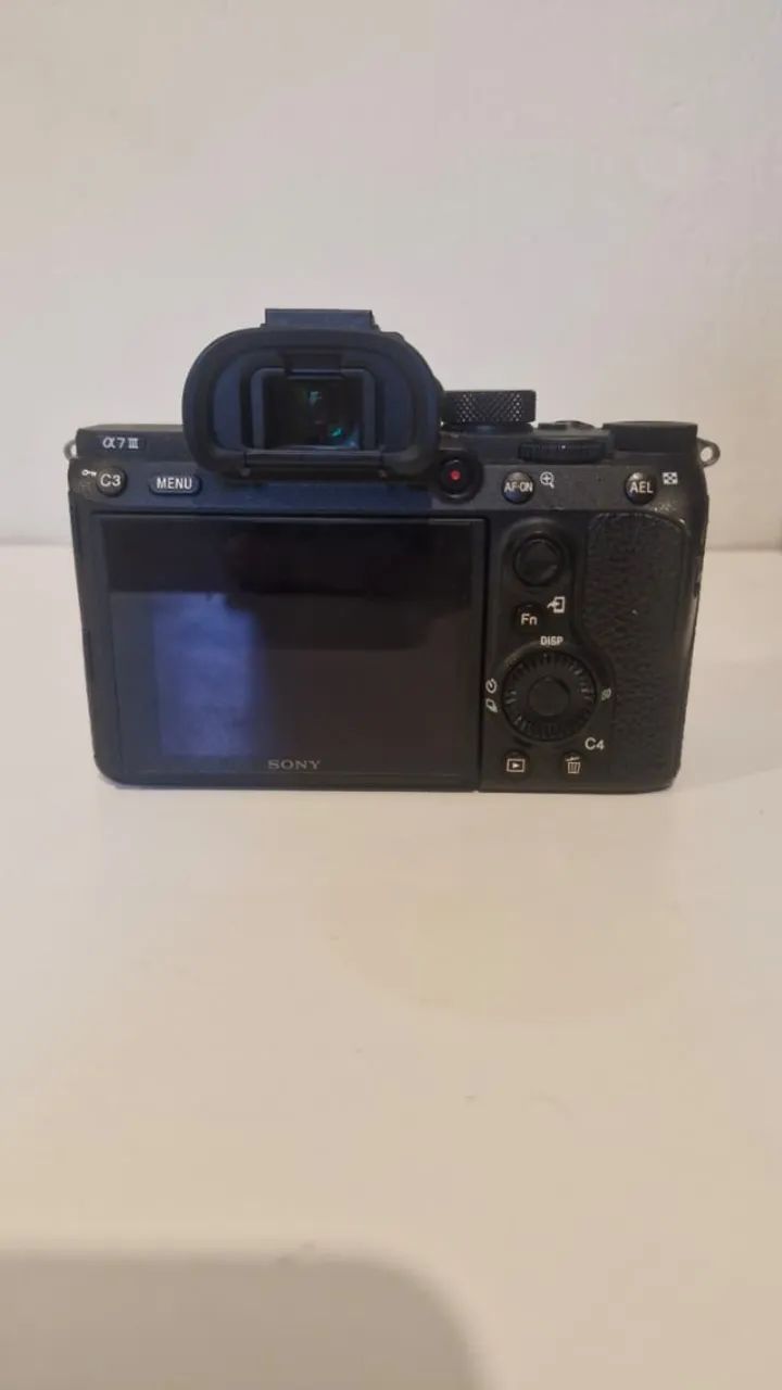 Câmera Sony Alpha A7 III E-mount Full Frame (Usado) - Foto 3
