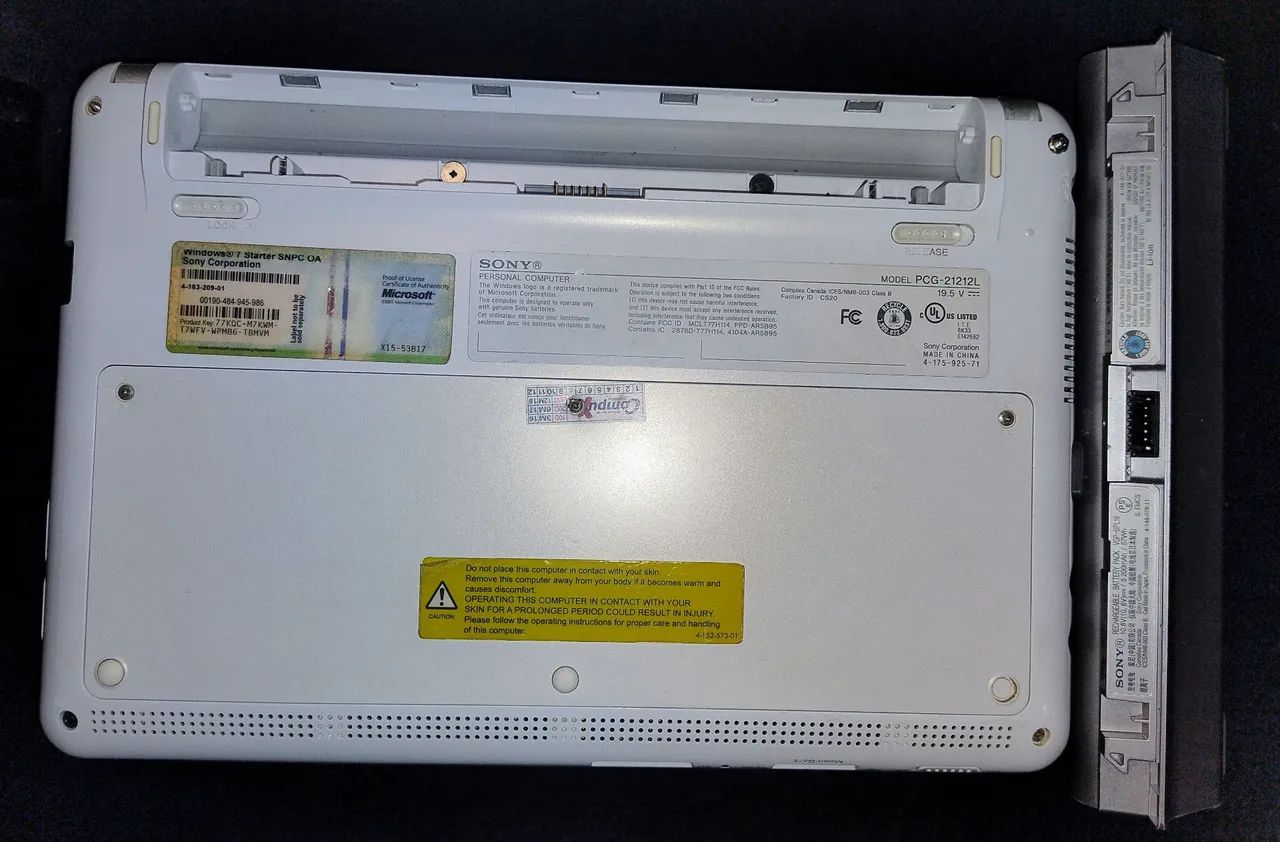 Netbook Sony Vaio PCG-21212L - 2GB RAM / SSD 256GB - Foto 3
