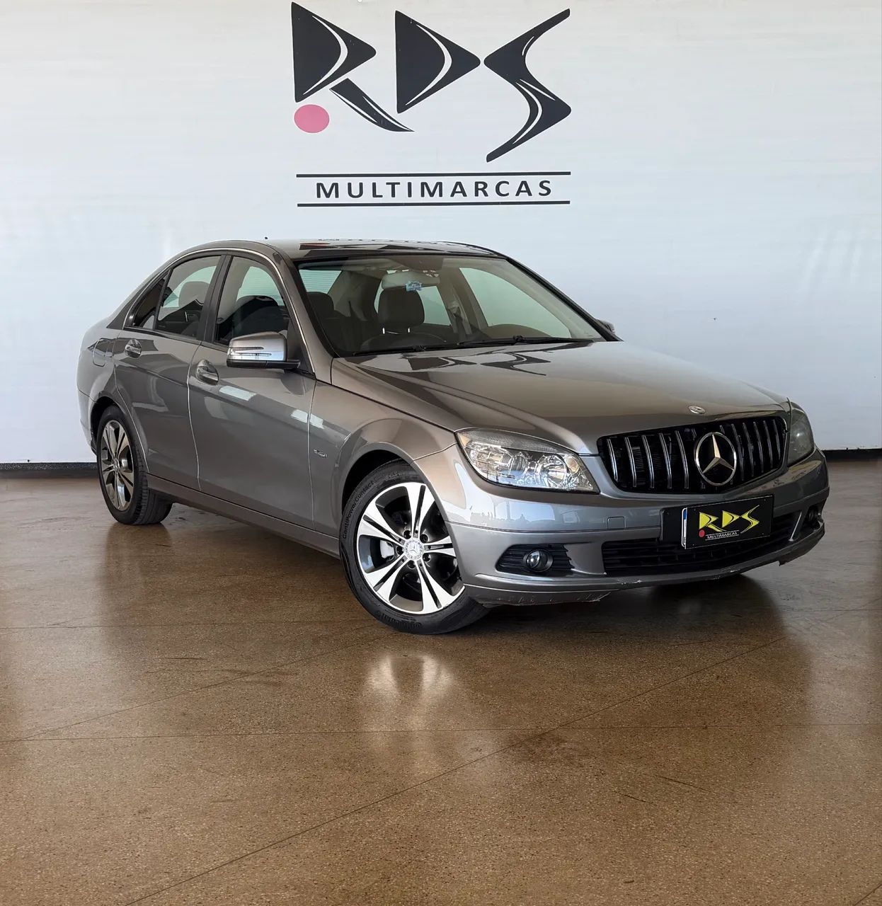 Mercedes-Benz C-180 2011