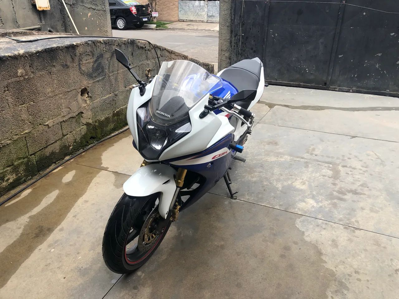 Moto super nova e customizada  - Foto 2