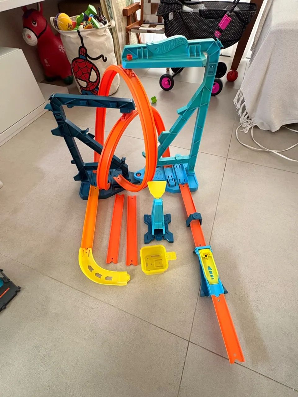 Posta hot wheels 2 voltas  - Foto 4