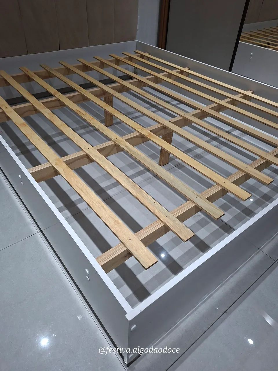 Base de cama queem 1,60