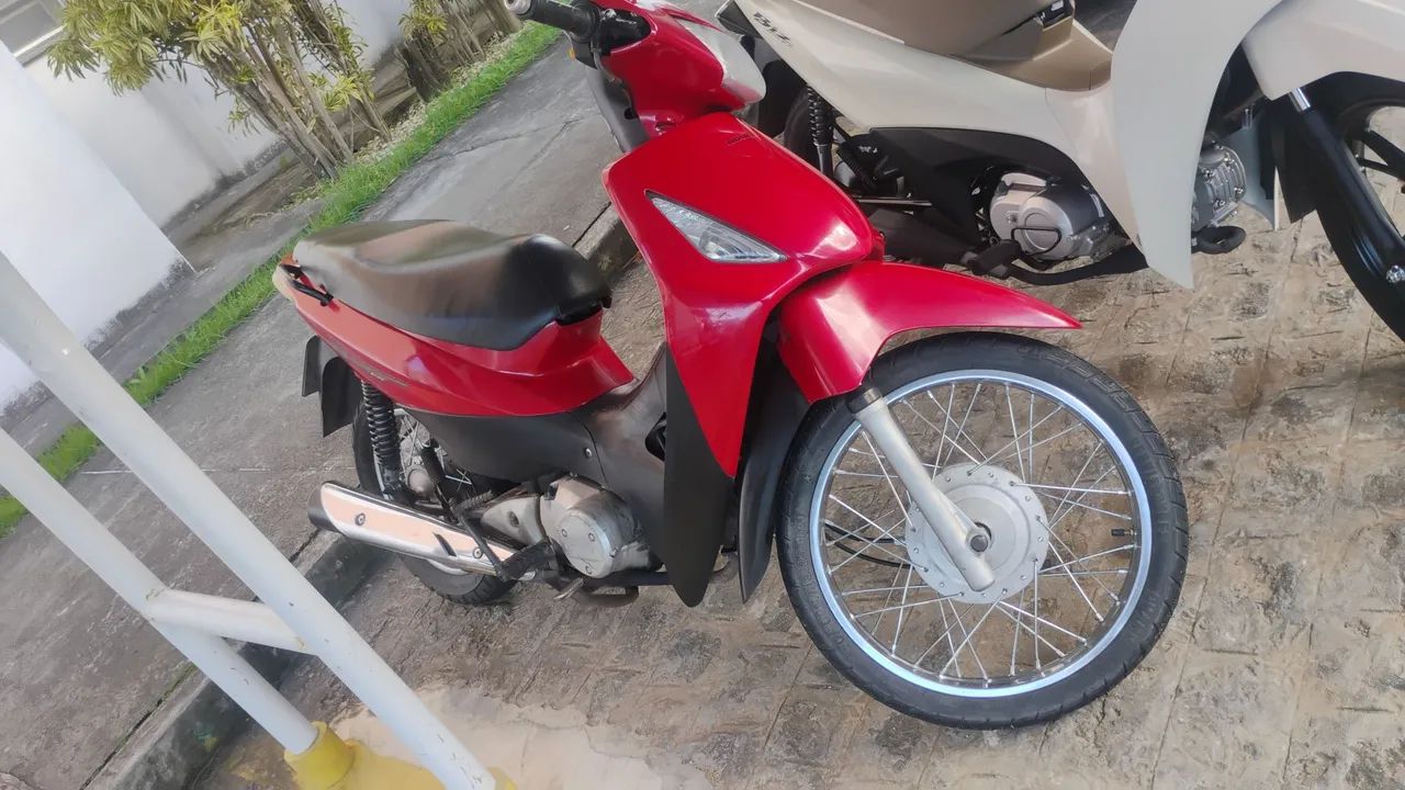 BIZ 125 ES 