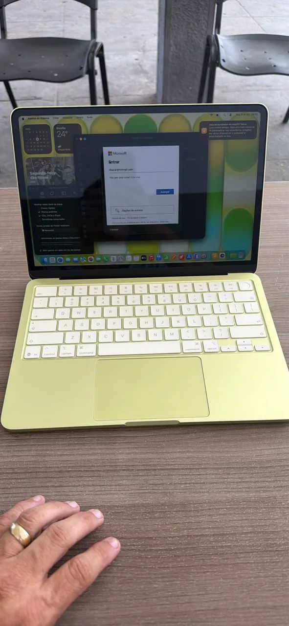 Mac book neo 