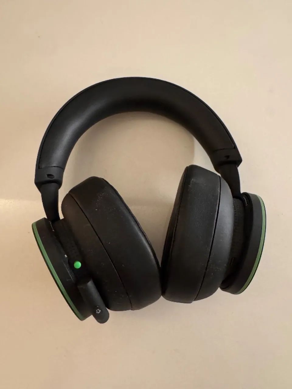Xbox Wireless Headset by Microsoft with Bluetooth and 20-Hour Spatial Audio451035536242124802