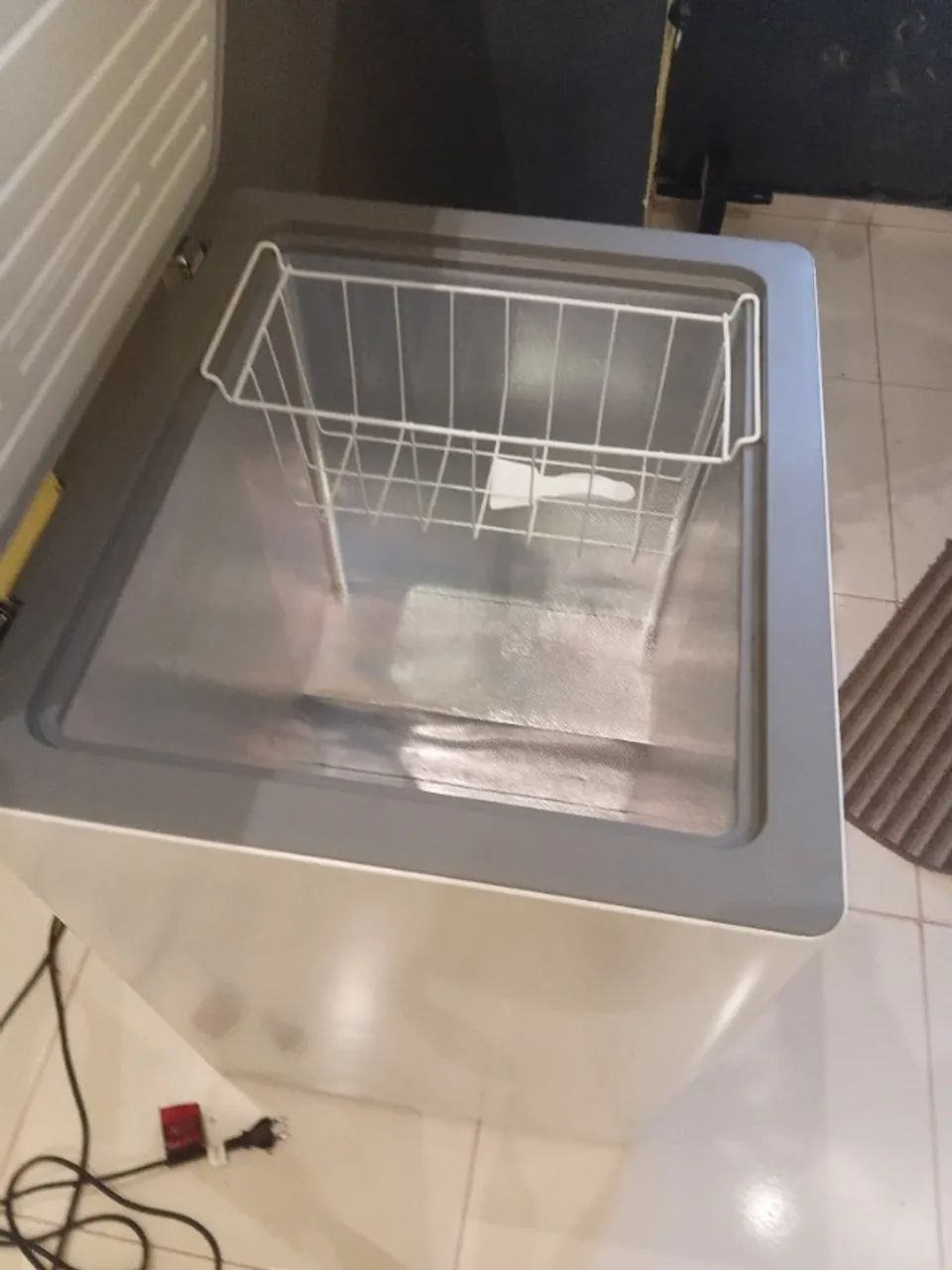 Freezer Midea 145L (até 10x no cartao) - Geladeiras e Freezers